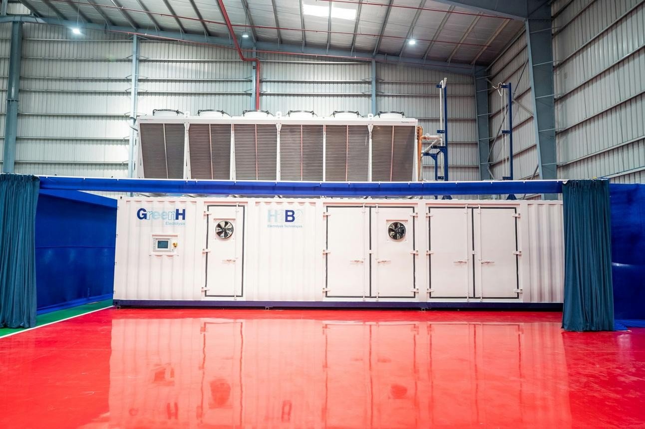 Industrial Electrolyser | HS Code 8543 - Image 2